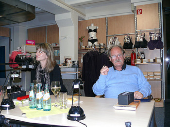 Raúl Argemí mit seiner Übersetzerin Susanne Mende. (WP-Foto: Christiane Weinhold)